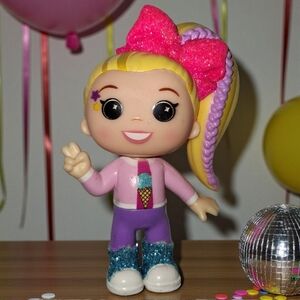 10/$10 JoJo Siwa Collectible Figure